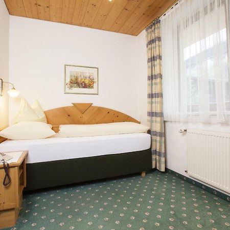 نيوستيف ام ستوبيتا Hotel & Appartements Alpenresidenz Viktoria الغرفة الصورة
